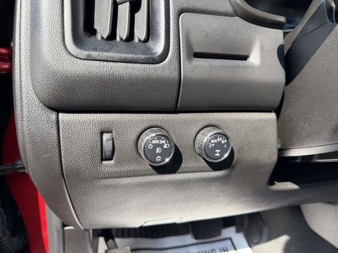 Certified 2022 Chevrolet Colorado LT w/ LT Convenience Package AWD/4WD image 19