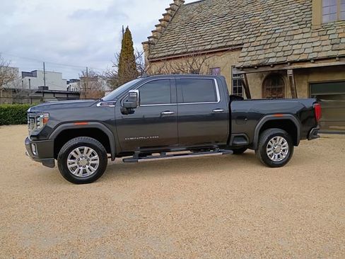 Used 2020 GMC Sierra 2500 Denali w/ Denali Ultimate Package image 6