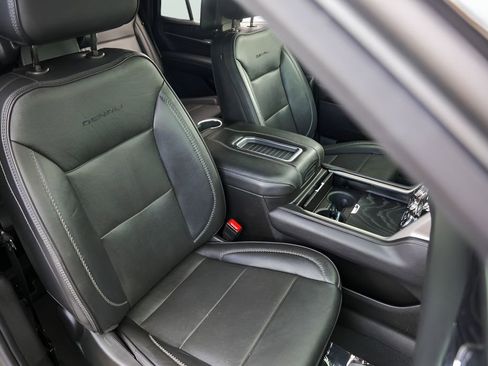 Used 2021 GMC Yukon Denali AWD/4WD image 37