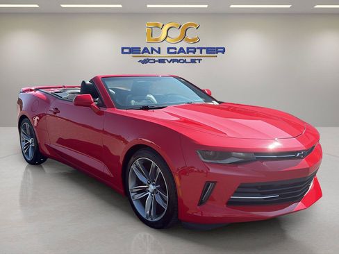Used 2017 Chevrolet Camaro LT RWD image 10