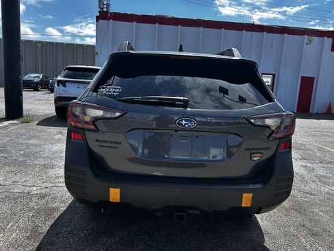 Used 2025 Subaru Outback Wilderness AWD/4WD image 4