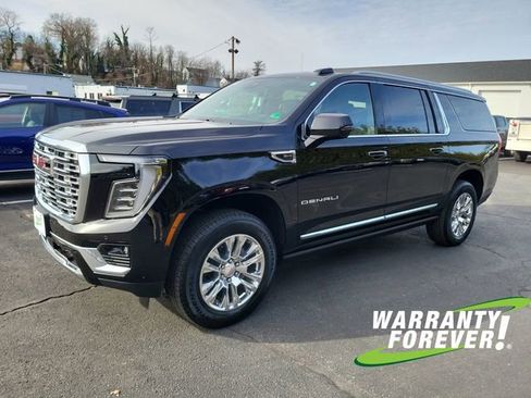 New 2026 GMC Yukon XL Denali w/ Sun & Power Step Package AWD/4WD image 3