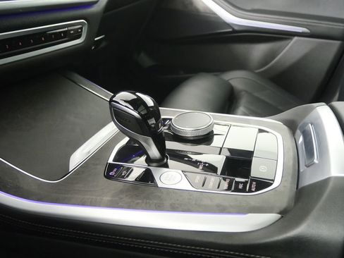 Certified 2023 BMW X5 xDrive40i w/ Premium Package image 28