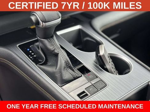Used 2022 Toyota Sienna XLE Woodland Edition AWD/4WD image 23