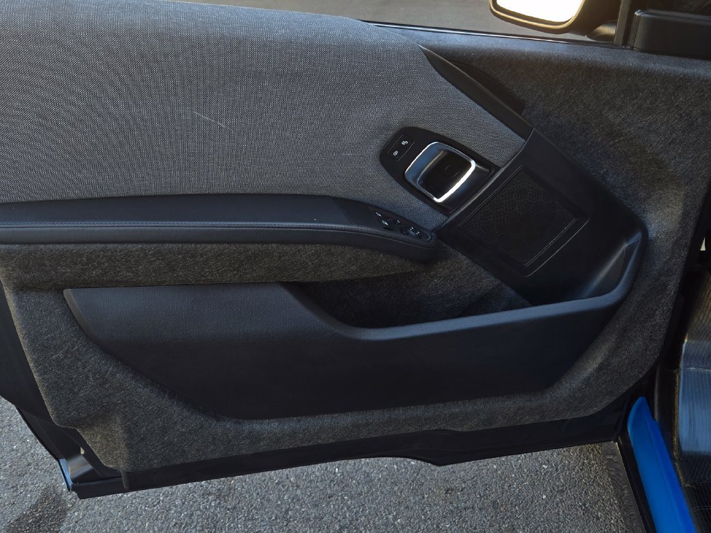 Used 2017 BMW i3 w/ Range Extender RWD image 11