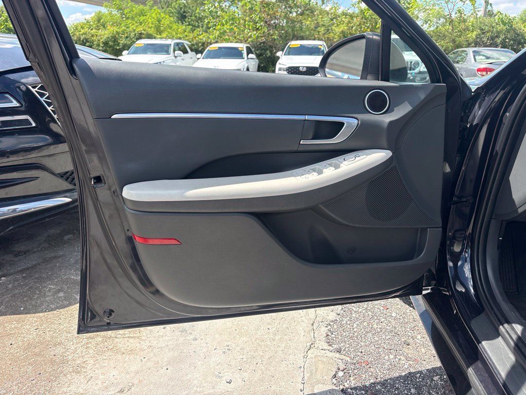 Used 2023 Hyundai Sonata SEL FWD image 7