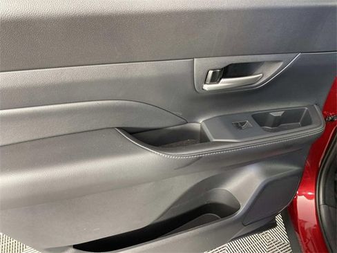 Used 2025 Toyota Grand Highlander AWD Hybrid image 28