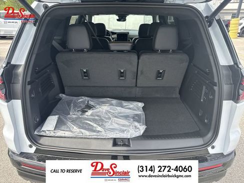 New 2026 GMC Acadia Denali Ultimate FWD image 25