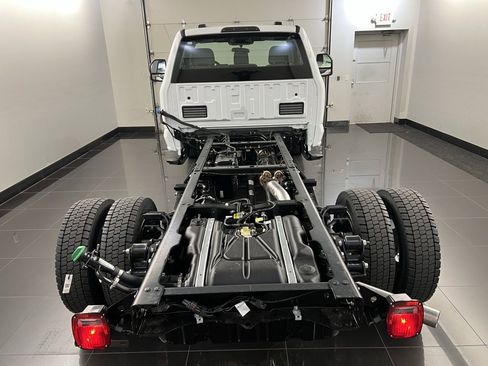 New 2026 Ford F550 4x4 Regular Cab Super Duty image 5