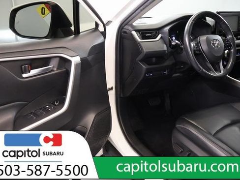 Used 2019 Toyota RAV4 XLE Premium w/ All Weather Liner Package AWD/4WD image 10