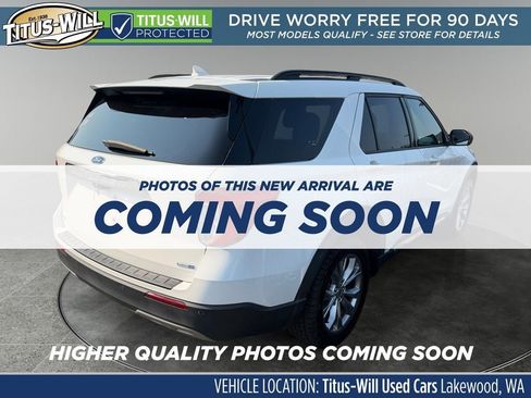 Used 2020 Ford Explorer XLT w/ Equipment Group 202A AWD/4WD image 4