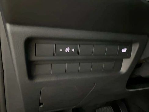 Used 2024 Mitsubishi Outlander SE FWD image 31