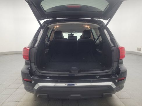 Used 2020 Nissan Pathfinder SL FWD image 29