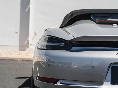 Used 2021 Porsche 718 Boxster Spyder RWD image 15