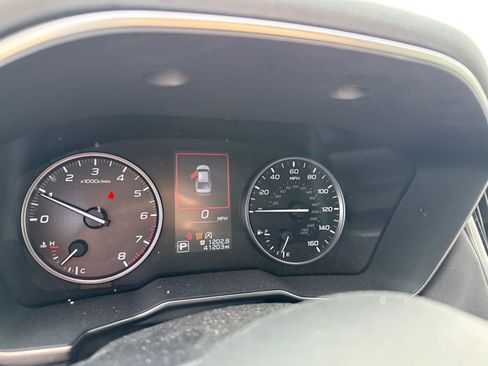 Used 2023 Subaru Legacy Limited AWD/4WD image 7