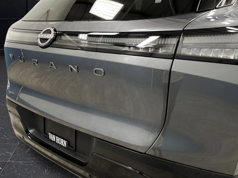 Used 2025 Nissan Murano SV AWD/4WD image 36