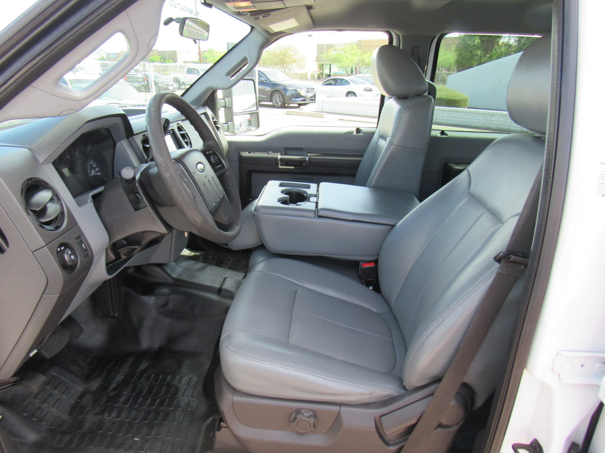 Used 2015 Ford F350 XL w/ Power Equipment Group RWD image 9