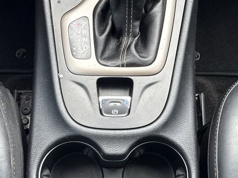 Used 2015 Jeep Cherokee Limited FWD image 27