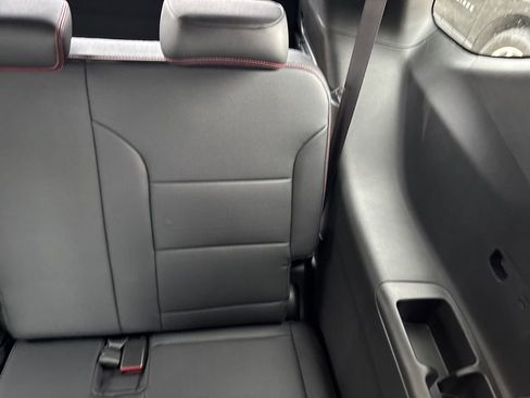 Used 2025 Chevrolet Traverse Z71 w/ Driver Confidence Package image 24