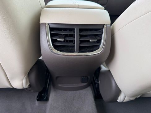 Used 2021 Chevrolet Malibu LT w/ Leather Package image 25