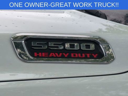 Used 2022 RAM 5500 Tradesman w/ Chrome Appearance Group RWD image 38
