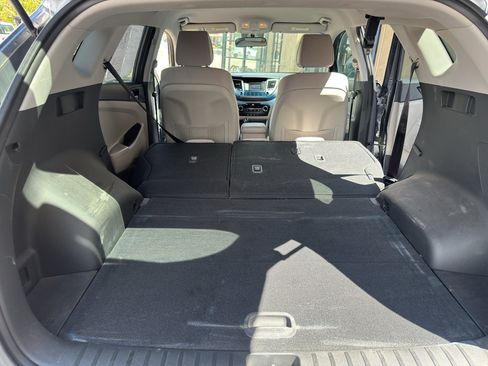 Used 2018 Hyundai Tucson SE FWD image 11