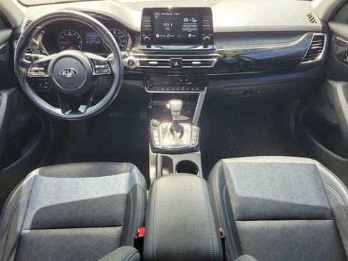 Used 2021 Kia Seltos EX AWD/4WD image 15