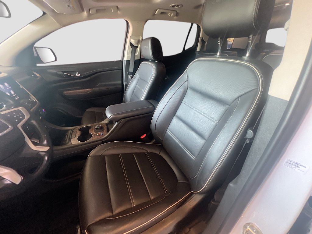Used 2020 GMC Acadia Denali w/ LPO, Floor Liner Package AWD/4WD image 22