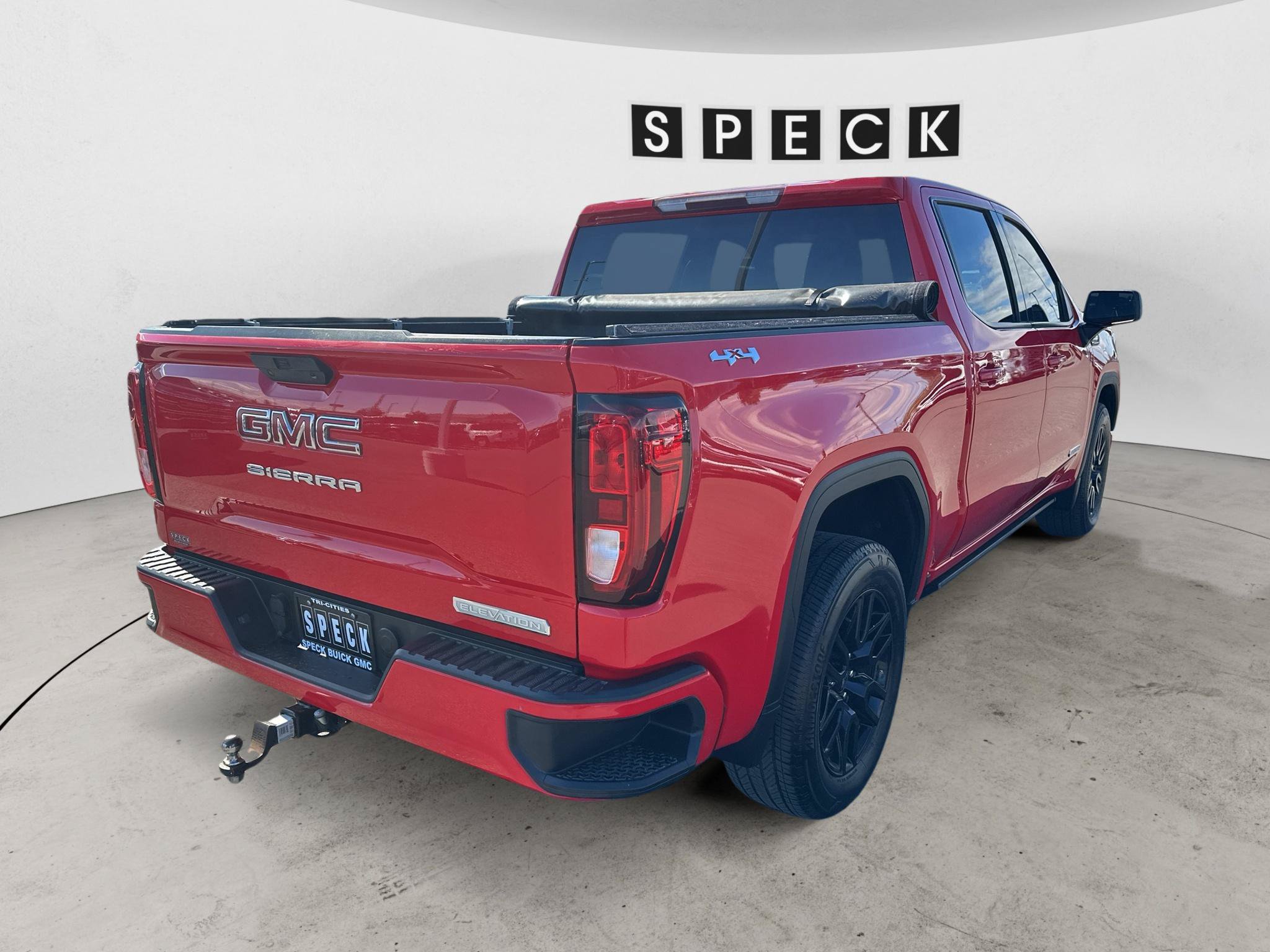 Used 2020 GMC Sierra 1500 Elevation w/ Elevation Value Package AWD/4WD image 8