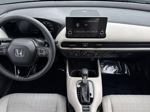 Certified 2024 Honda HR-V LX image 15