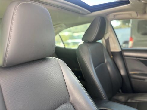 Used 2018 Lexus IS 300 w/ Premium Package image 26