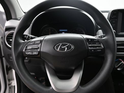 Used 2021 Hyundai Kona SE FWD image 13
