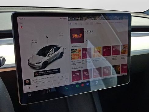 Used 2021 Tesla Model Y Long Range AWD/4WD image 18