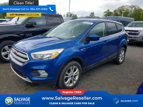 Used 2017 Ford Escape SE w/ SE Cold Weather Package AWD/4WD image 1