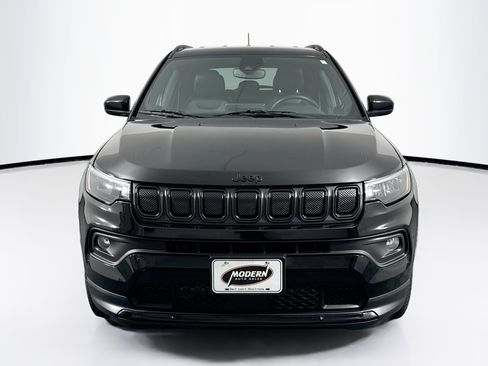 Used 2022 Jeep Compass Latitude w/ Convenience Group AWD/4WD image 7