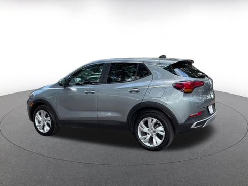 Used 2025 Buick Encore GX Preferred FWD image 18