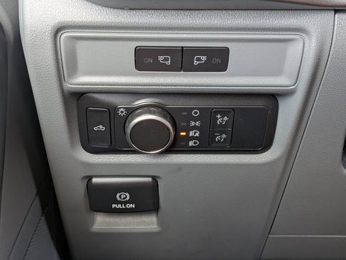 Used 2022 Ford F150 XL w/ Equipment Group 101A High RWD image 27