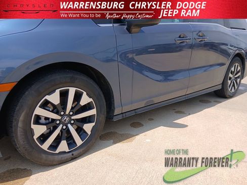 Used 2025 Honda Odyssey EX-L image 36