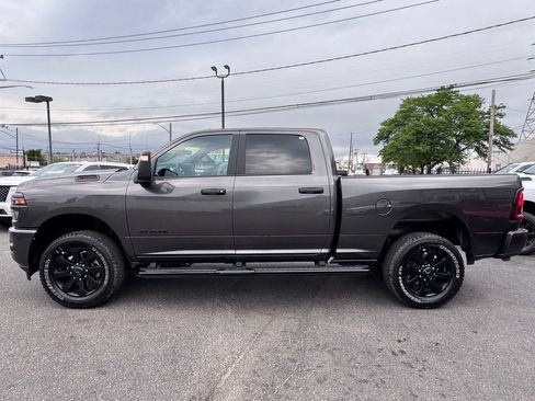Used 2026 RAM 2500 Big Horn AWD/4WD image 4