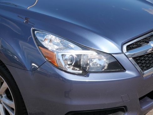 Used 2013 Subaru Legacy 2.5i Premium w/ All-Weather Pkg AWD/4WD image 16