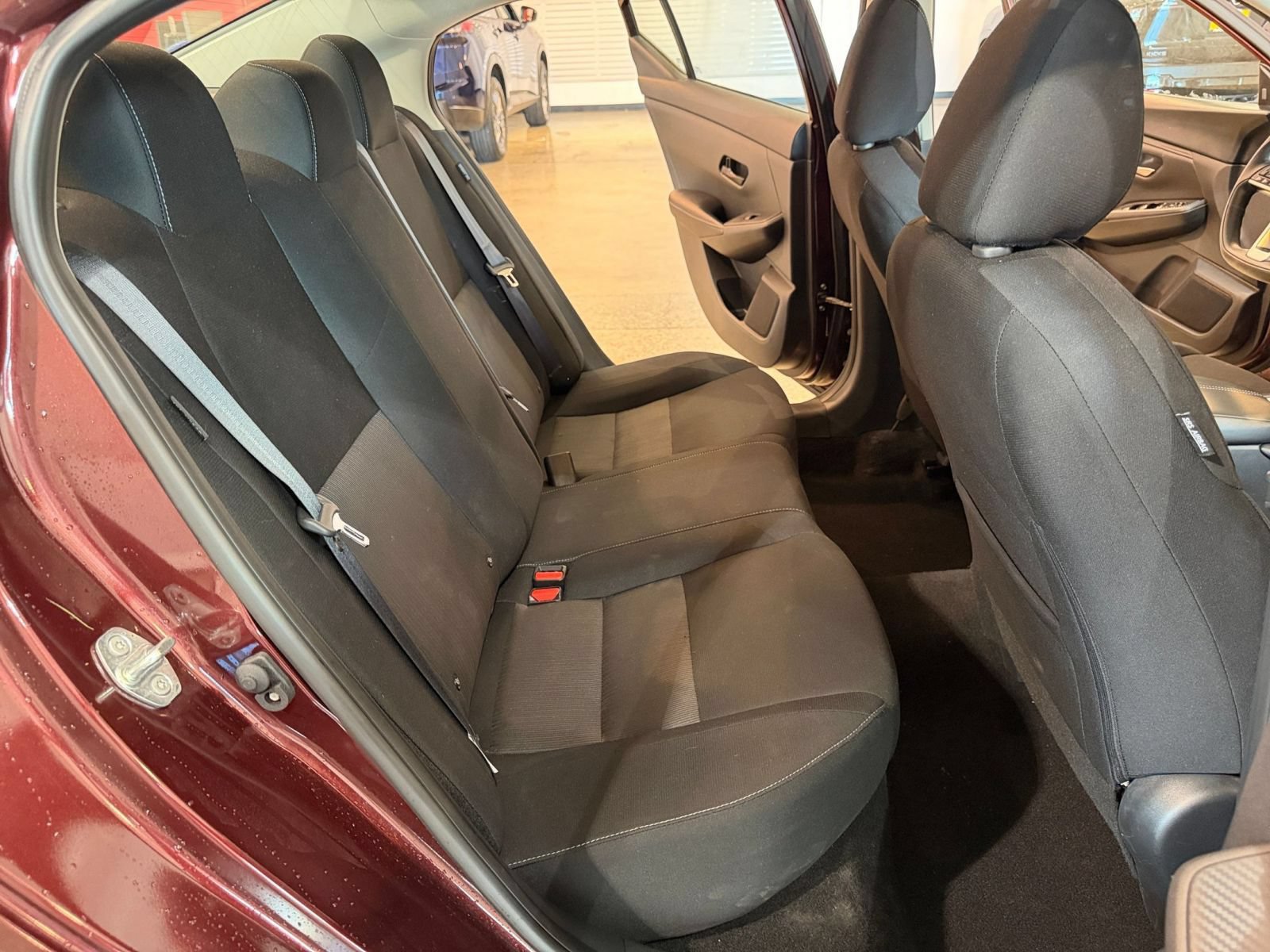 Used 2025 Nissan Sentra SV FWD image 35