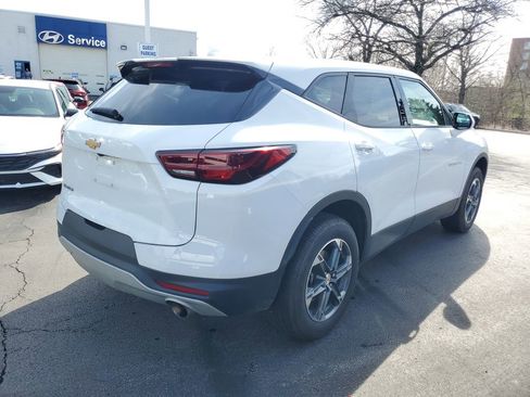 Used 2025 Chevrolet Blazer LT image 7