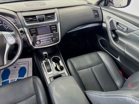Used 2016 Nissan Altima 2.5 SL FWD image 29