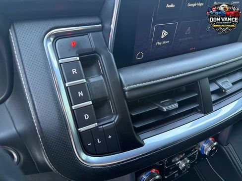 Used 2023 GMC Yukon SLT RWD image 24
