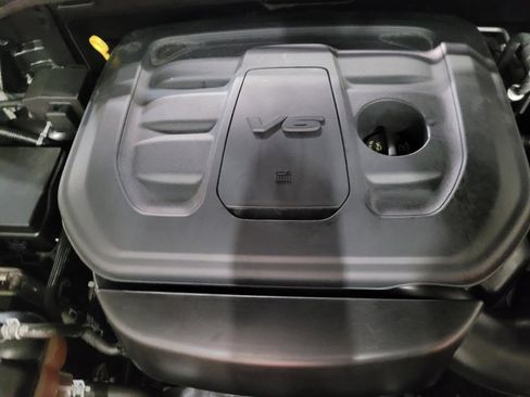 Used 2019 Jeep Grand Cherokee Limited image 30