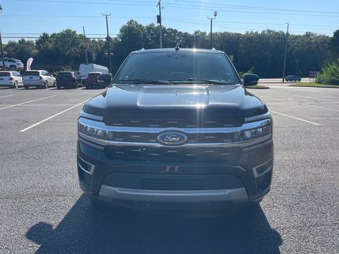 Used 2024 Ford Expedition Max Limited image 2