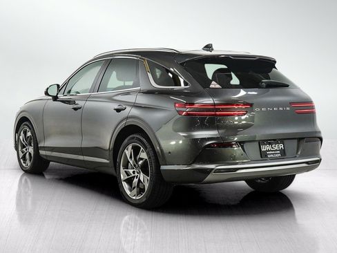 Used 2023 Genesis Electrified GV70 AWD/4WD image 3