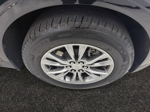 Certified 2022 Cadillac XT5 Premium Luxury image 10