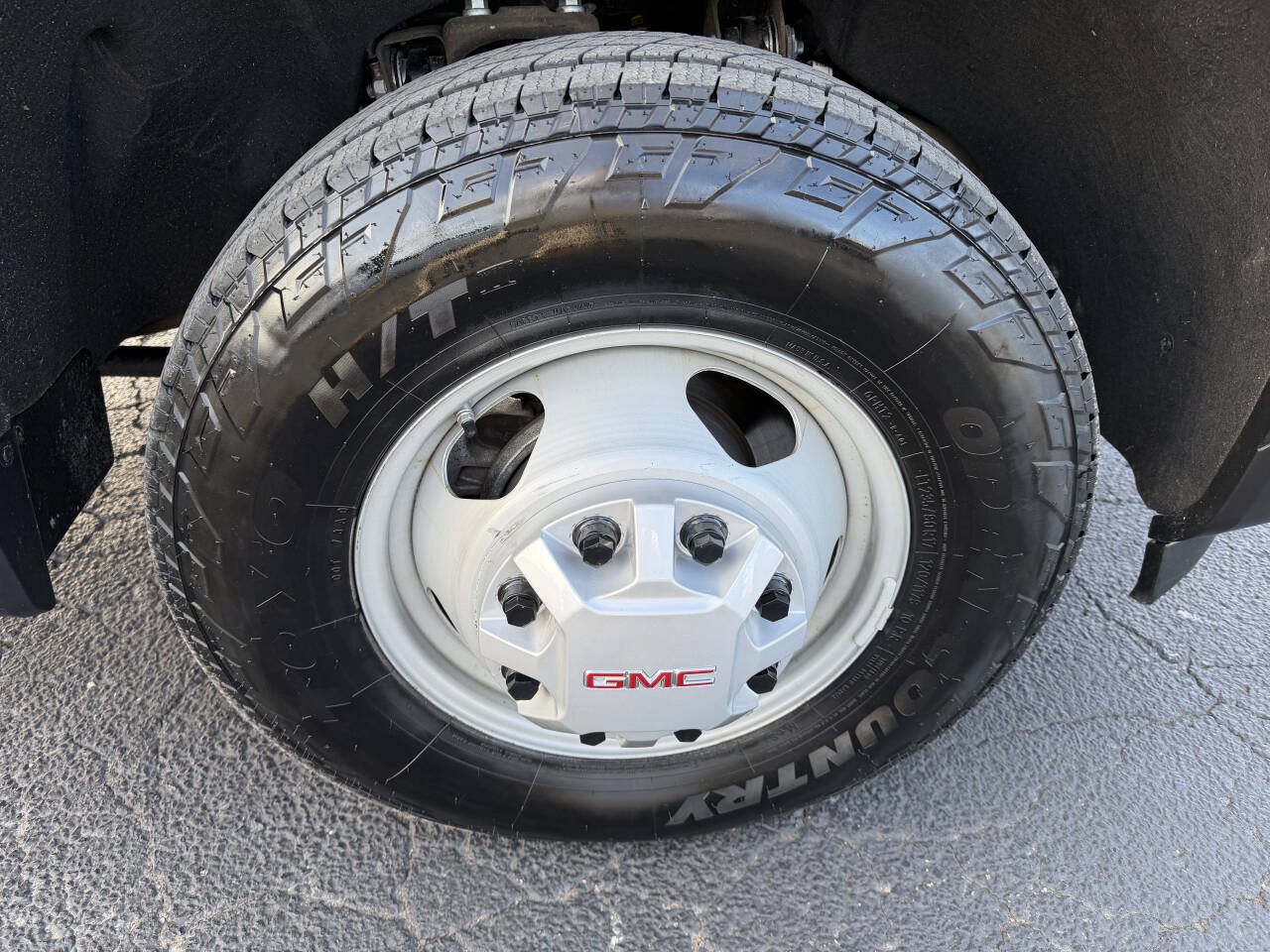 Used 2024 GMC Sierra 3500 Pro w/ Convenience Package AWD/4WD image 34