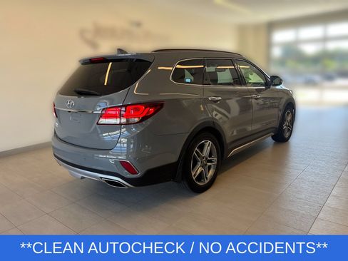 Used 2019 Hyundai Santa Fe XL AWD/4WD image 2